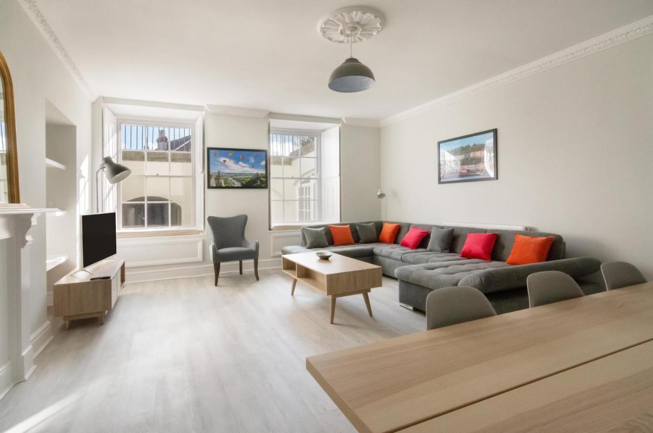 Apartamento Free Parking! Very Large 2 Bedroom Clifton Flat Bristol